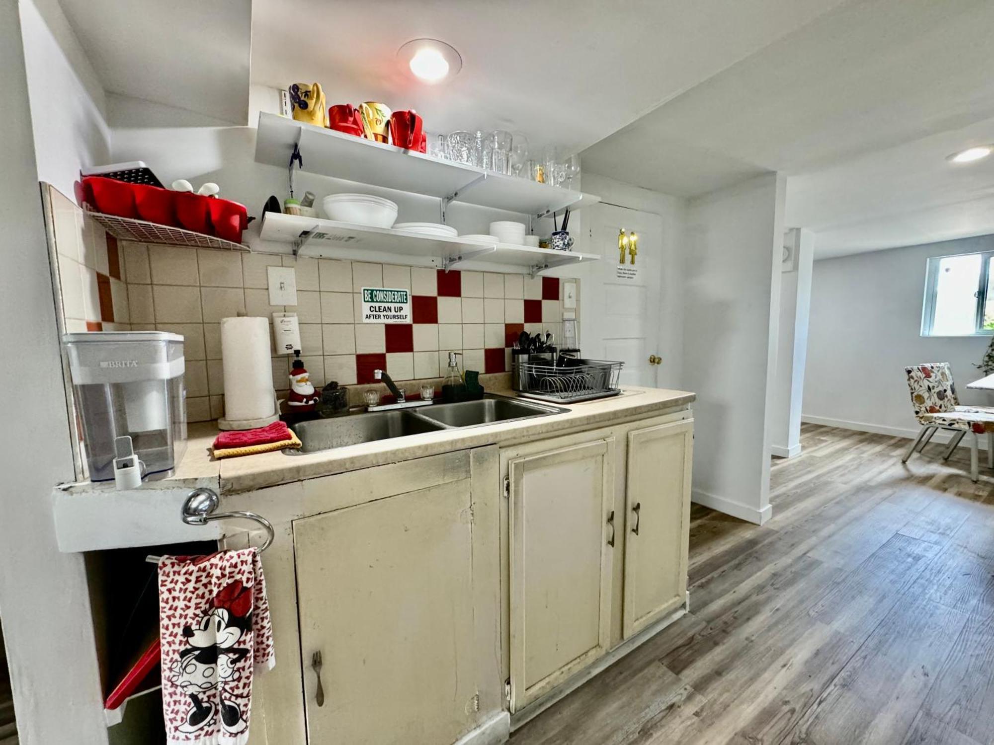 Private Room With Two Twin Beds Air Conditioning And Shared Bathrooms Located Near Seatac Airport And Downtown ซีแอตเทิล ภายนอก รูปภาพ