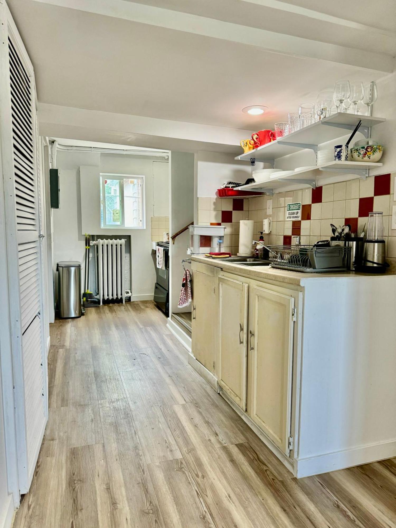 Private Room With Two Twin Beds Air Conditioning And Shared Bathrooms Located Near Seatac Airport And Downtown ซีแอตเทิล ภายนอก รูปภาพ