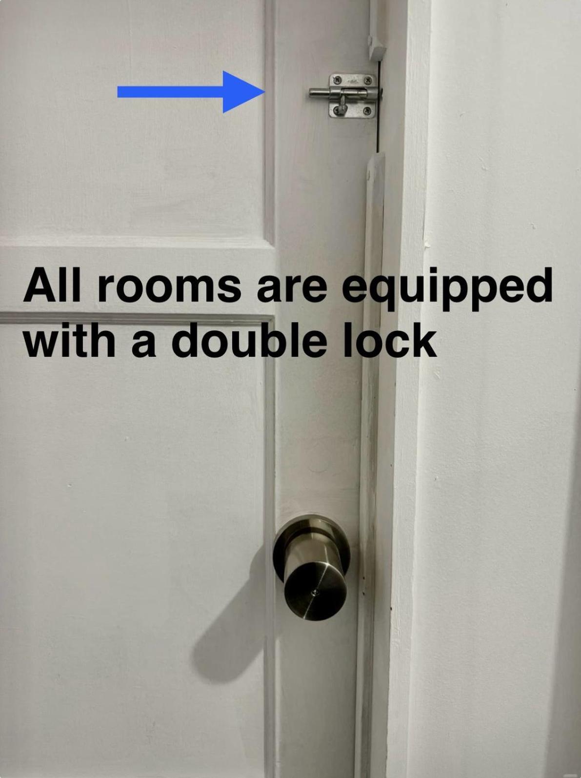 Private Room With Two Twin Beds Air Conditioning And Shared Bathrooms Located Near Seatac Airport And Downtown ซีแอตเทิล ภายนอก รูปภาพ